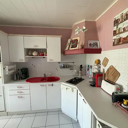 Maison 2 Avec Jardin, Quartier La Chaume, Proche Et Commerces - Fr-1-197-591 *