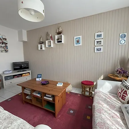 Maison 2 Avec Jardin, Quartier La Chaume, Proche Et Commerces - Fr-1-197-591 *