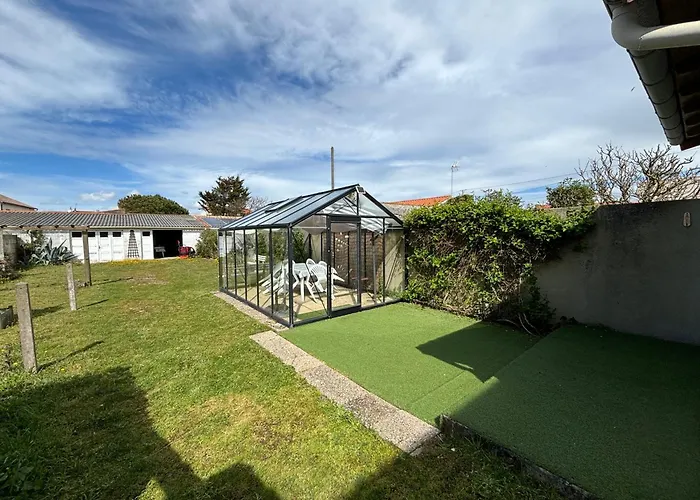 Casa vacanze Maison 2 Avec Jardin, Quartier La Chaume, Proche Et Commerces - Fr-1-197-591 *