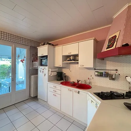 Maison 2 Avec Jardin, Quartier La Chaume, Proche Et Commerces * Les Sables-dʼOlonne