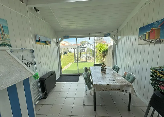 Maison 2 Avec Jardin, Quartier La Chaume, Proche Et Commerces - Fr-1-197-591 莱萨布勒-多洛讷