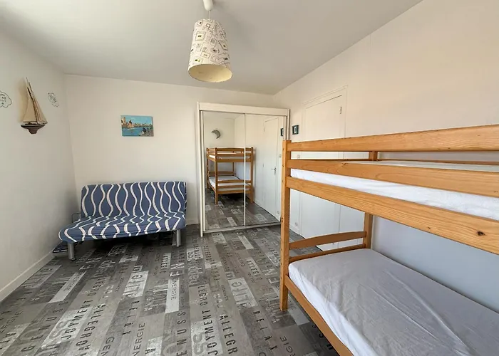 Maison 2 Avec Jardin, Quartier La Chaume, Proche Et Commerces - Fr-1-197-591